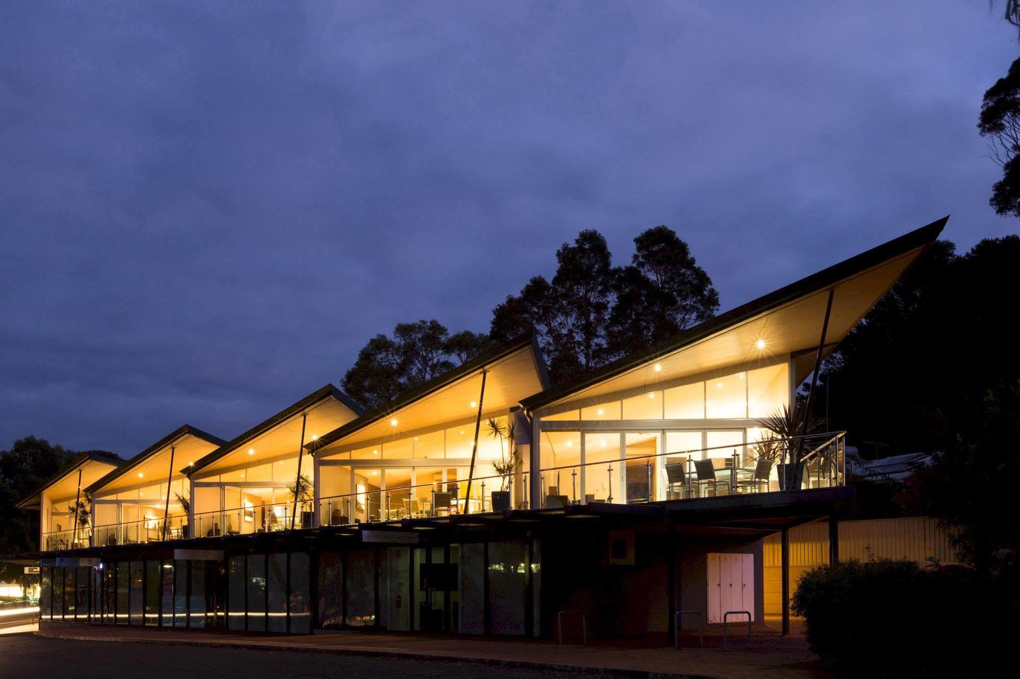 Central Avenue Apartments Margaret River Esterno foto