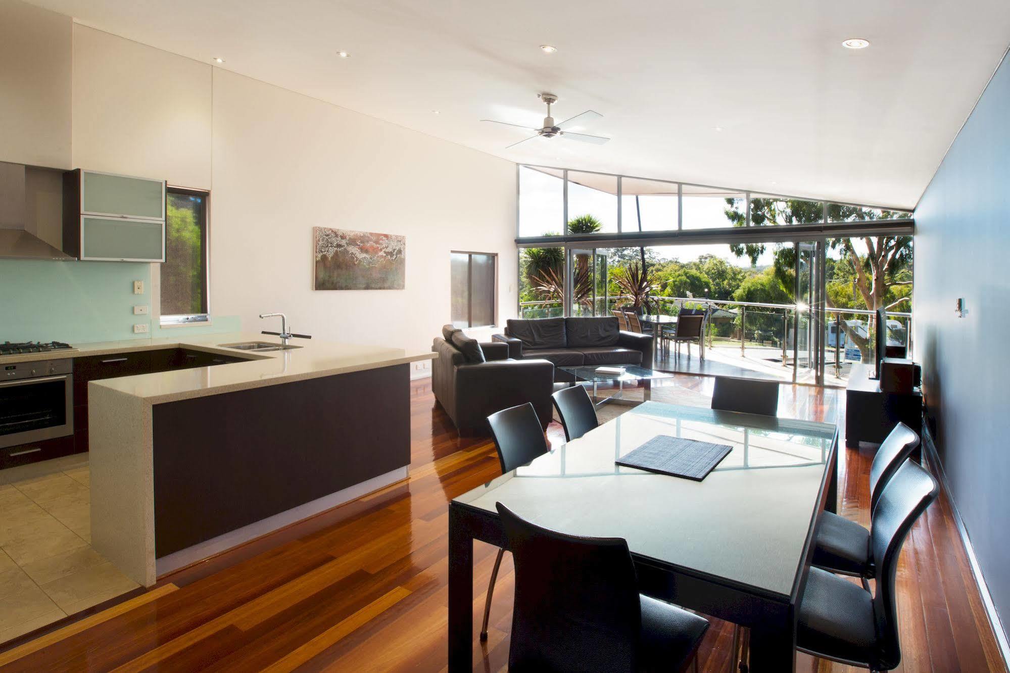 Central Avenue Apartments Margaret River Esterno foto