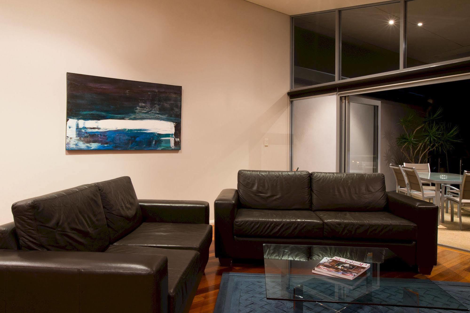 Central Avenue Apartments Margaret River Esterno foto
