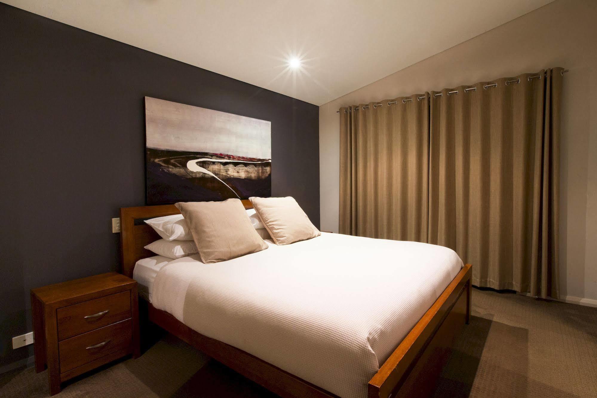 Central Avenue Apartments Margaret River Esterno foto