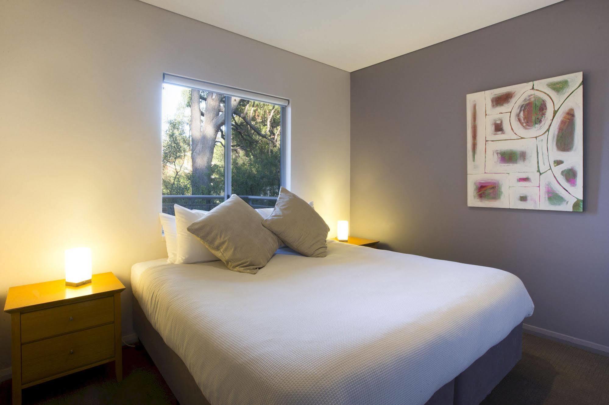 Central Avenue Apartments Margaret River Esterno foto