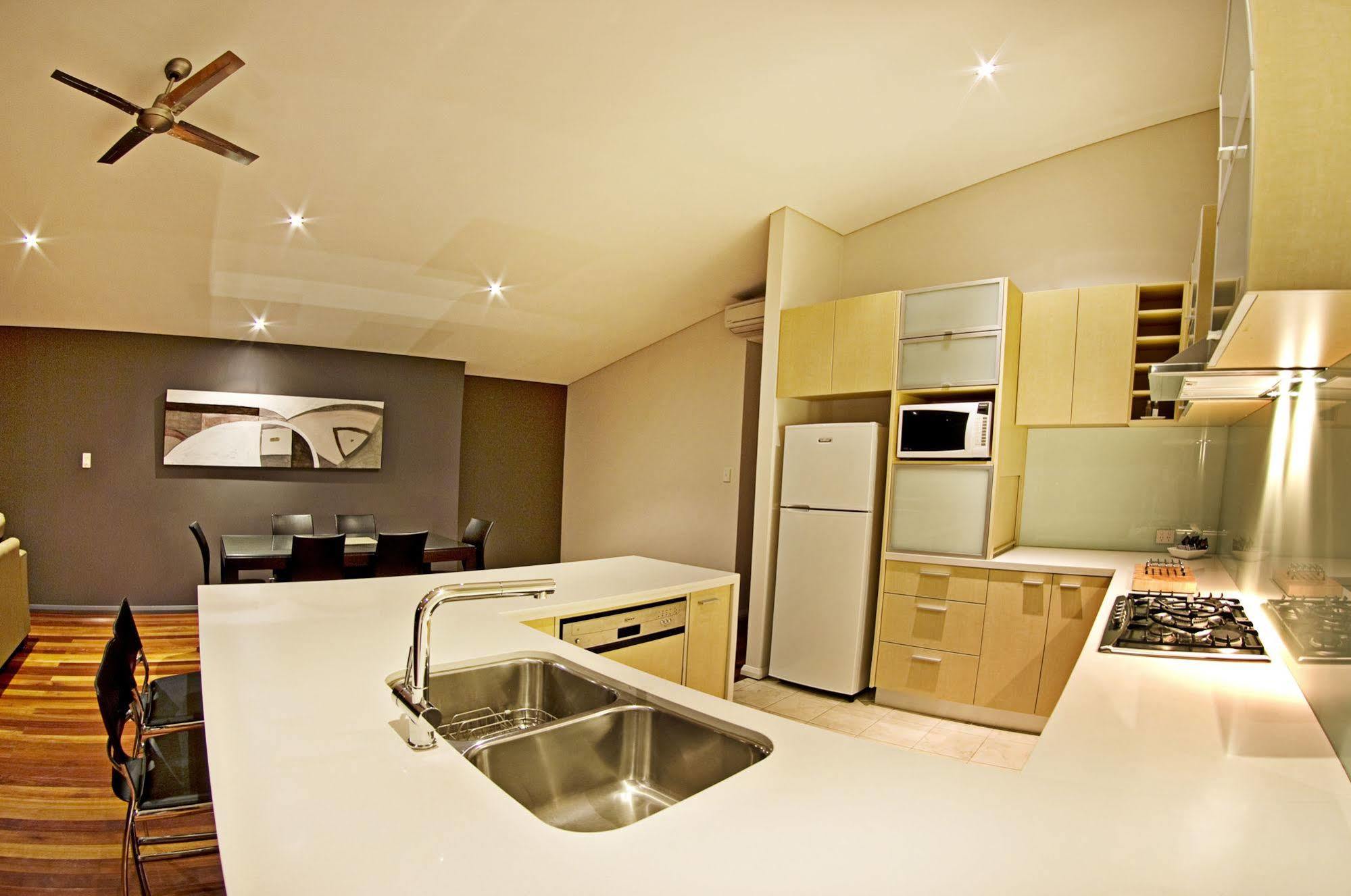 Central Avenue Apartments Margaret River Esterno foto