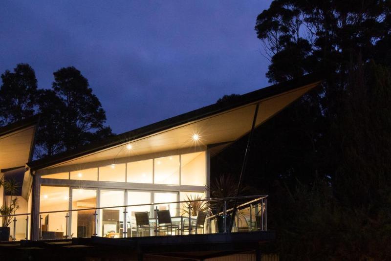 Central Avenue Apartments Margaret River Esterno foto